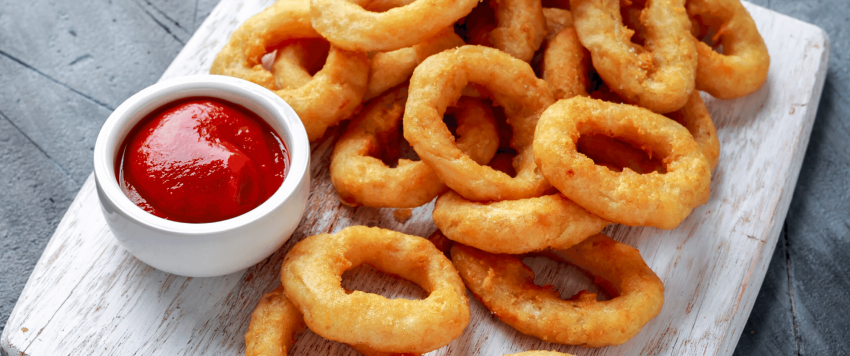 حلقات البصل بالجبنة