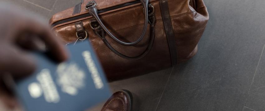 منتجات تحتاجها عند السفر هذا الصيف منتجات تحتاجها عند السفر هذا الصيف