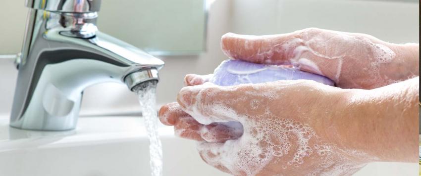 للوقاية من كورونا.. إليك الطريقة الصحيحة لغسل اليدين في 6 خطوات (صورة)