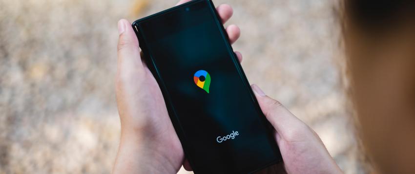 لفتة غير مسبوقة من غوغل وسامسونج للعاملين في مجال الرعاية الصحية (تفاصيل)