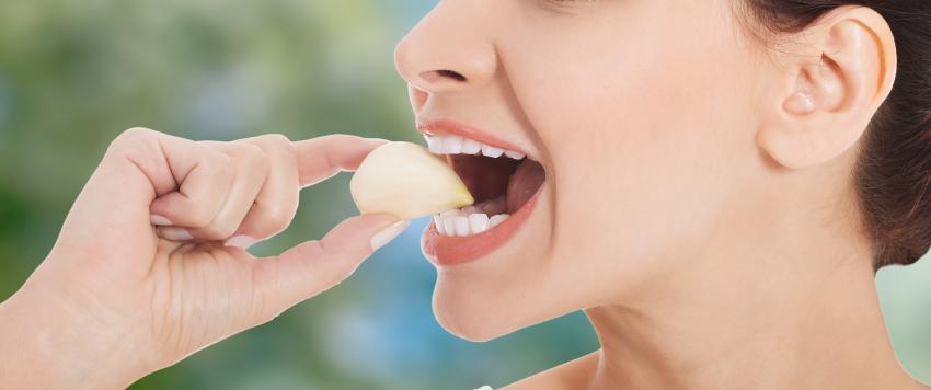 هل الثوم يسبب أو يعالج ارتفاع ضغط الدم؟ 