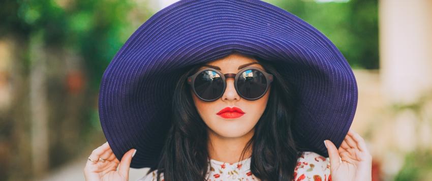 القبعات الكبيرة تستحوذ على صيف 2020