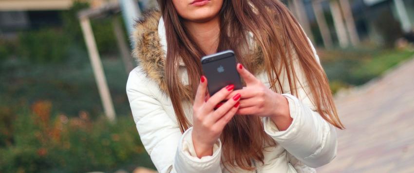 آبل تطلق أحدث هواتفها "iPhone SE" لعام 2020 